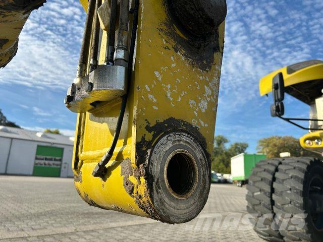 Liebherr A 920 Ekskavatori uz riteņiem