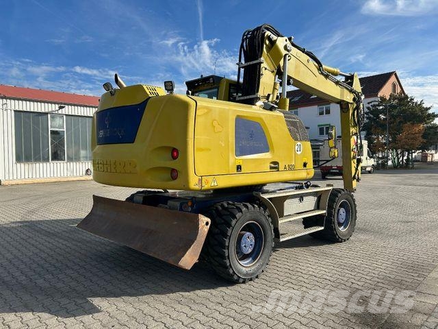 Liebherr A 920 Ekskavatori uz riteņiem