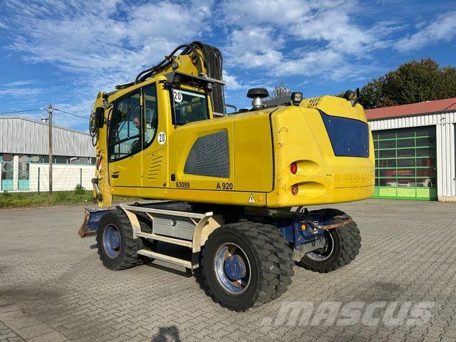 Liebherr A 920 Ekskavatori uz riteņiem