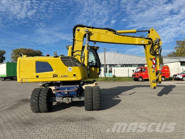 Liebherr A 920 Ekskavatori uz riteņiem