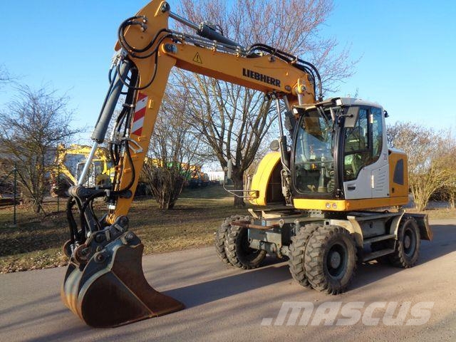 Liebherr A914 Comp. Likufix SW48 Gravemaskiner på hjul