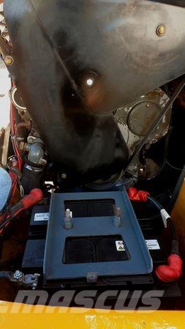 Liebherr L 524 kein 514 538 542 546 sehr schöne Maschine Gumikerekes homlokrakodók