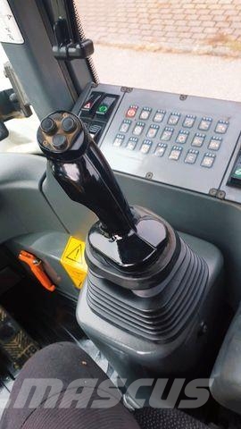 Liebherr L 538 kein 524 542 546 Gumikerekes homlokrakodók