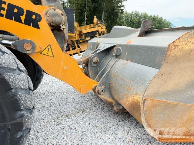 Liebherr L 566 Xpower 4,7m3 Schaufel Joystick Lenkun Top Φορτωτές με λάστιχα (Τροχοφόροι)