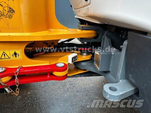Liebherr L506C Schaufel/Palettengabel Hjullastere