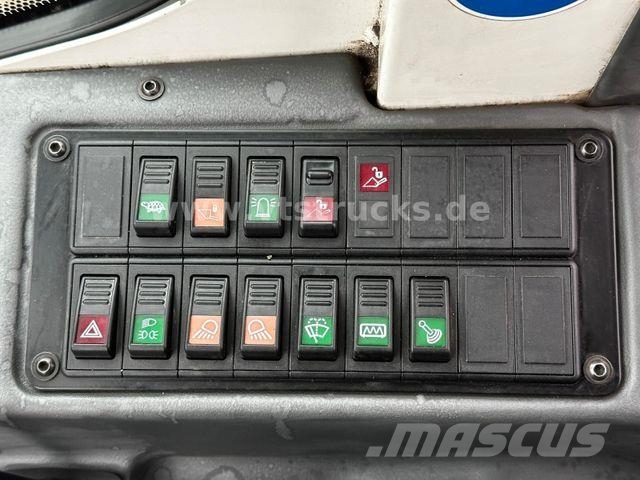 Liebherr L506C Schaufel/Palettengabel Hjullastere