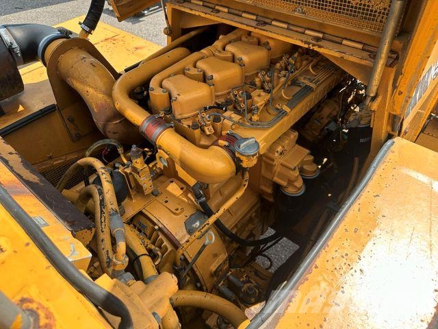 Liebherr L541 لوادر بعجل