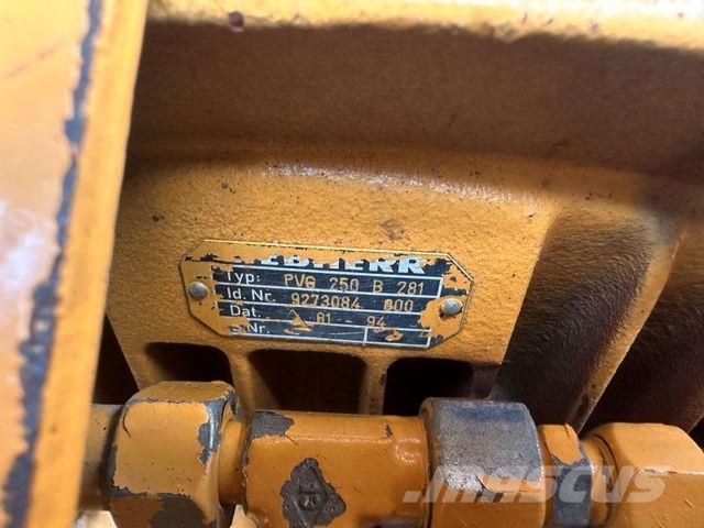 Liebherr L541 لوادر بعجل