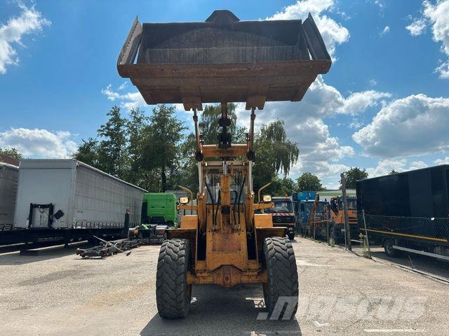 Liebherr L541 لوادر بعجل