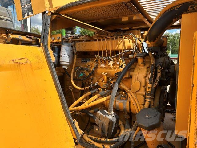 Liebherr L541 لوادر بعجل