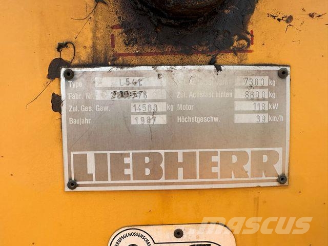 Liebherr L541 لوادر بعجل