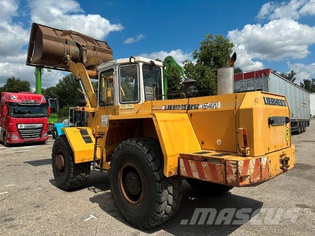 Liebherr L541 لوادر بعجل