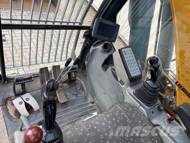 Liebherr R922LC / 2015 BJ / 6.296 H / MS21 Kāpurķēžu ekskavatori