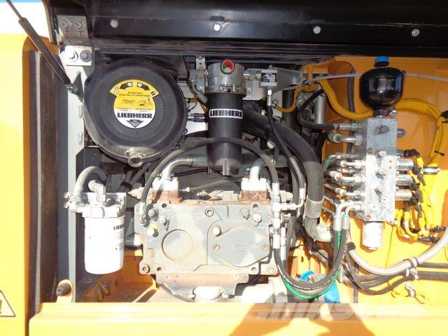 Liebherr R926 LC Telakaivukoneet