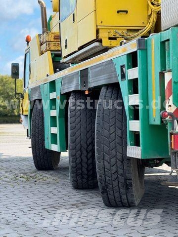 Liebherr UTM 735 mit LTM 1055/1 + 16m JIB Kranen voor alle terreinen
