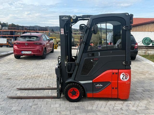 Linde E12-02 Freihub, Zinkenverstellung,Seitenschieber Elektrische heftrucks