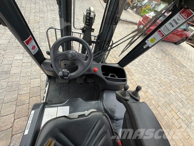 Linde E15-01 Hubhöhe 5,5m, Seitenschieber Elektrostapler
