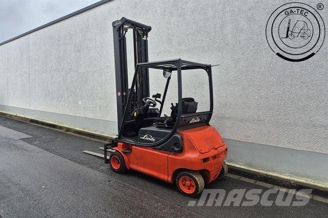 Linde E18P-02 شاحنات ذات رافعات شوكية تعمل بالكهرباء
