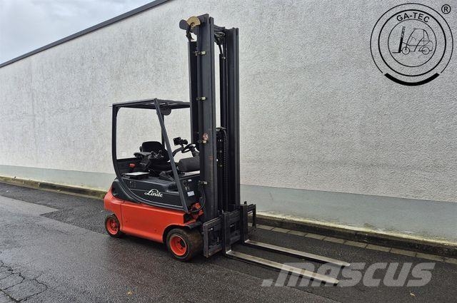 Linde E18P-02 شاحنات ذات رافعات شوكية تعمل بالكهرباء