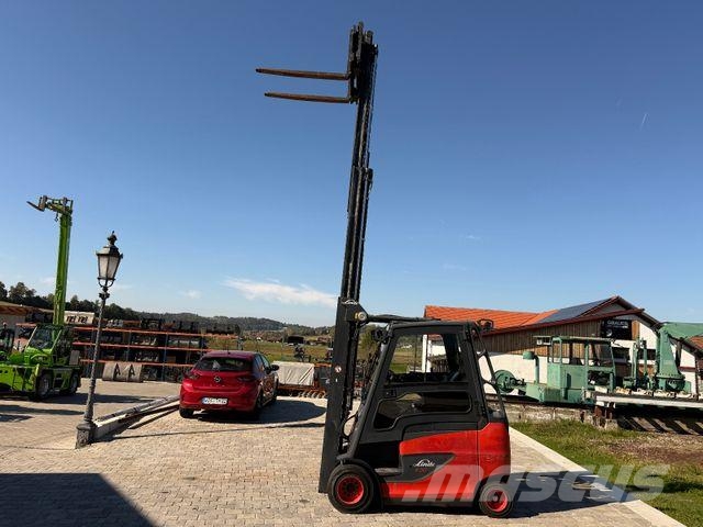 Linde E30-01 Elektrostapler