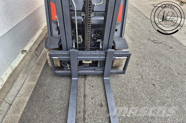 Linde H16T LPG forklifts