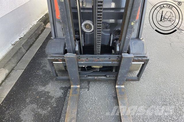 Linde H16T-01 Plinski viljuškari