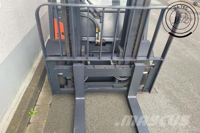 Linde H20D Diesel heftrucks