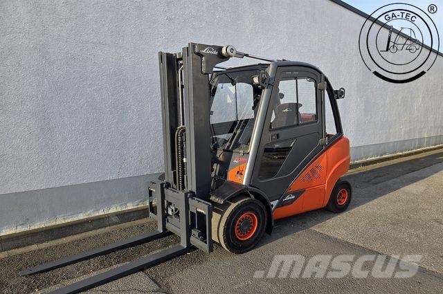 Linde H30T Nestekaasutrukit