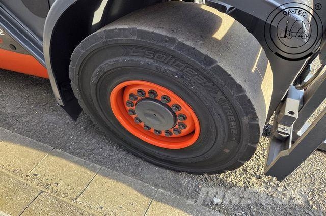 Linde H30T Nestekaasutrukit