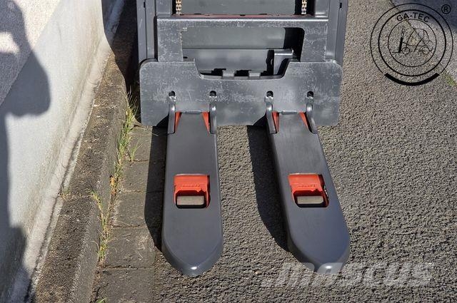 Linde L14 Recogepedidos de gran altura