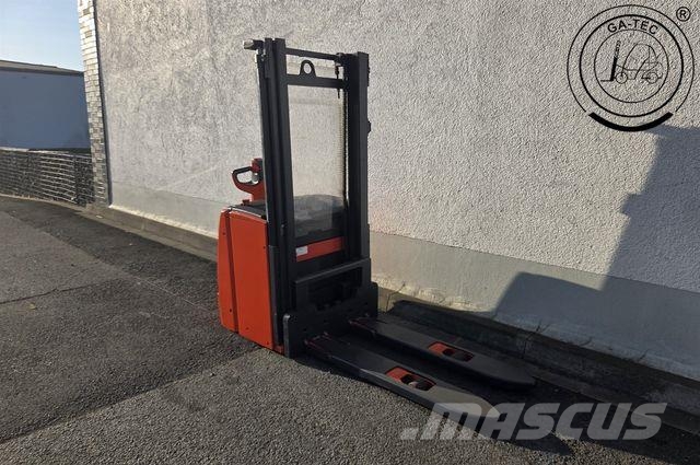 Linde L14 Visoko dizajući komisioni viljuškar
