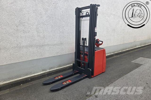 Linde L14 Visoko dizajući komisioni viljuškar