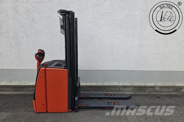 Linde L14i Korkeakeräilytrukit