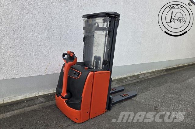 Linde L14i Korkeakeräilytrukit
