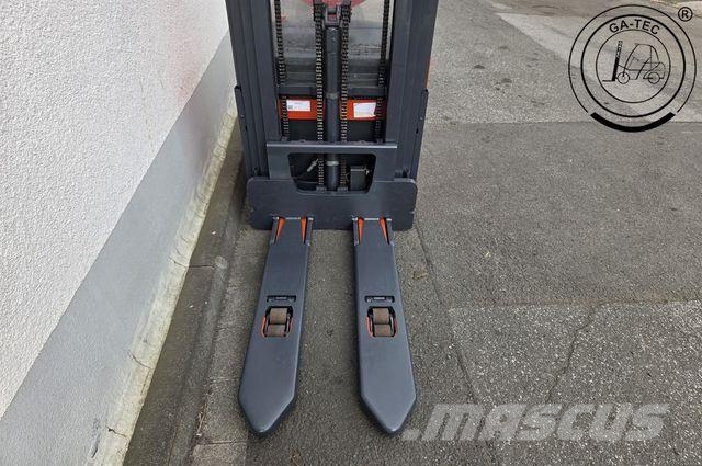 Linde L14i Korkeakeräilytrukit