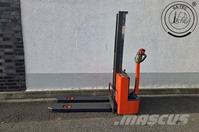 Linde MM10 Orderpicker voor hoog niveau