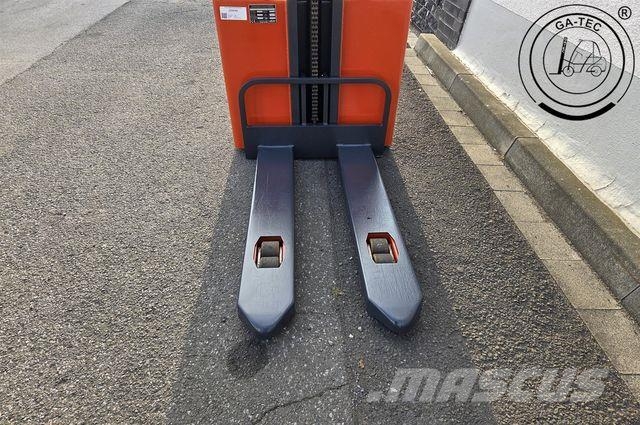 Linde MM10 Orderpicker voor hoog niveau