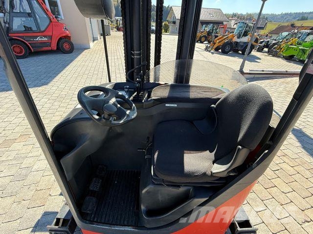Linde R16 Vierwege-Stapler 사이드로더