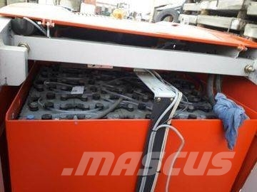 Linde Typ-K, Hochregal-/Kommisionierstapler Komissiózó magas emelésű targonca