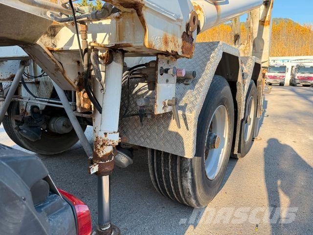  M-TEC ST200 2 Achs Silosteller Напівпричепи-автоцистерни