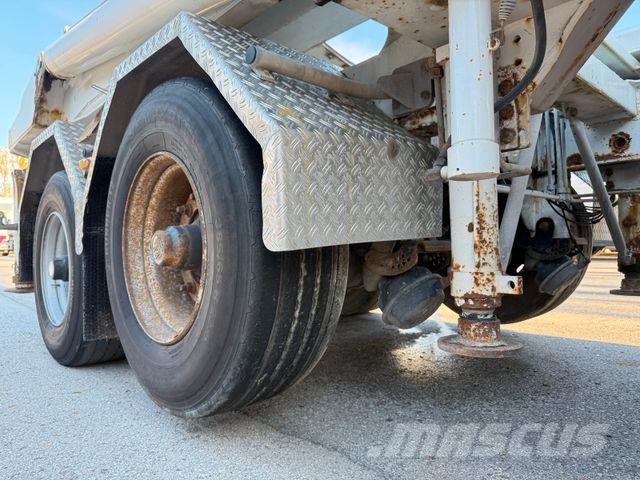  M-TEC ST200 2 Achs Silosteller Напівпричепи-автоцистерни