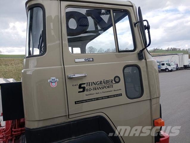 Magirus Deutz 320D19 FA 4x4 Blatt Schalter 3-Seiten Kipper Bañeras basculantes usadas