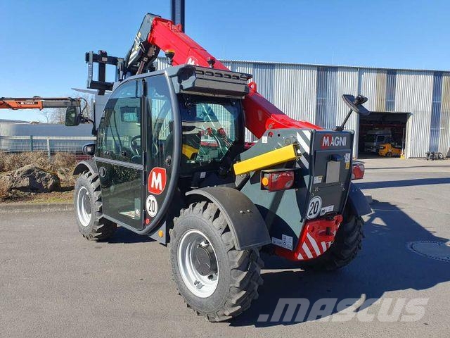 Magni TH 3.6-D5/D / 3to - 5,8m / 75PS Телескопични товарачи