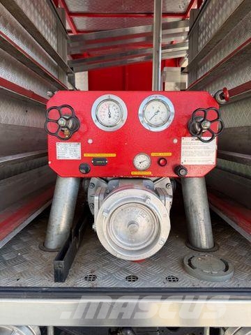 MAN 10.153 4X4 ALLRAD FEUERWEHR Otros camiones