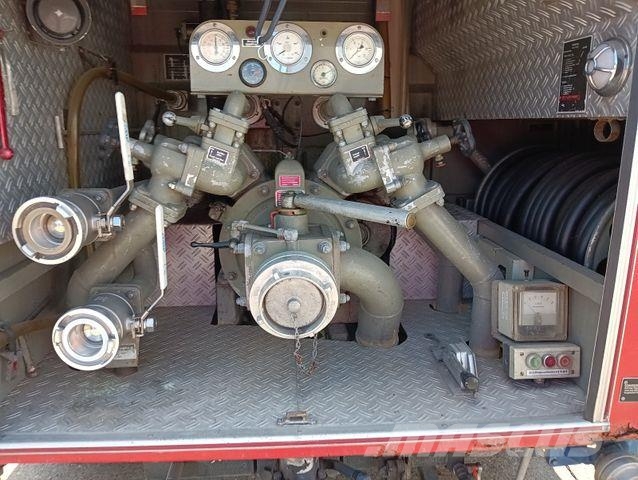 MAN 16:240 FAK 4x4 Blatt orig.57tkm 5000L Tank Pumpe Saug- und Druckwagen