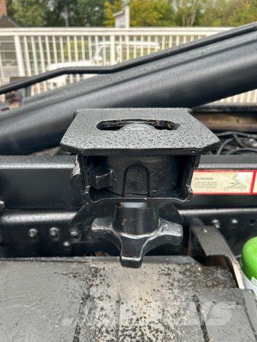 MAN 18.430 Knickhaken-Kranleitung-40 Fuß Container Vrachtwagen met containersysteem