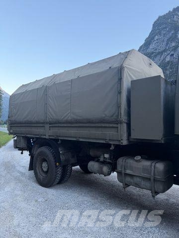 MAN 19.281 4X4 FAHRSCHULE 128000 KILOMETER 2 STÜCK Caminhões com cortinas laterais