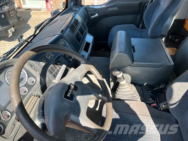 MAN 26.400 TGA Abroller 6x4 Winterdienst Koukkulava kuorma-autot