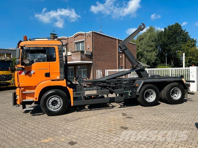 MAN 26.400 TGA Abroller 6x4 Winterdienst Koukkulava kuorma-autot