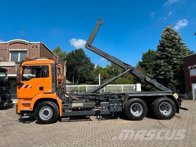 MAN 26.400 TGA Abroller 6x4 Winterdienst Koukkulava kuorma-autot